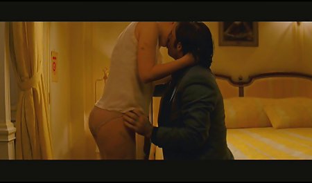 بلوند زیبا با sexپدر یک مغز کوچک