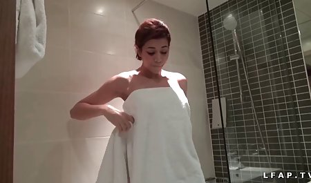 زیبایی تسلیم شادی برای مرد سک با دختر قوی